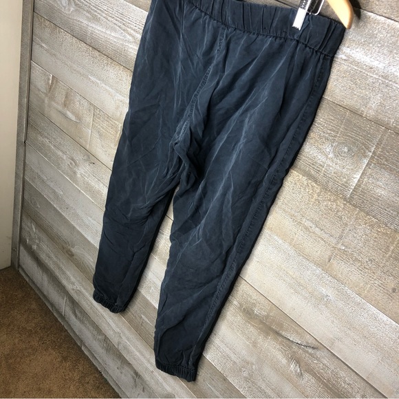 Banana Republic lyocell navy drawstring womens jogger lounge wfh pants - Picture 3 of 3